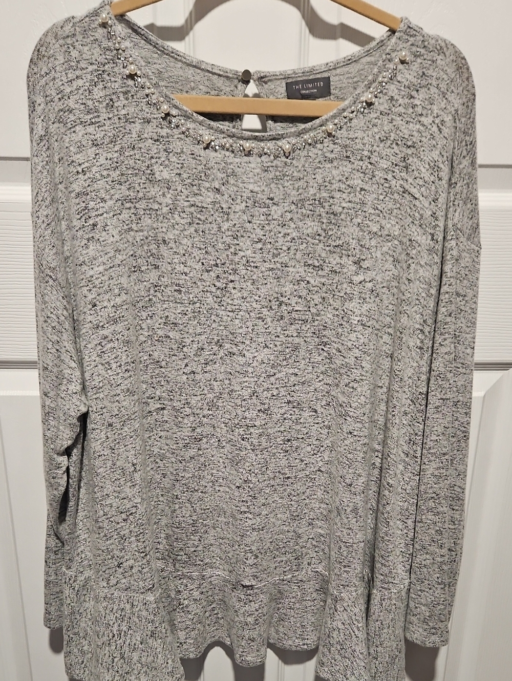 The Limited Gray Pearl-Embellished Women's Top Size 2XL
